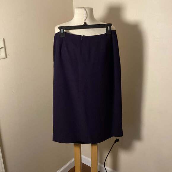 Carlisle Dresses & Skirts - Carlisle Vintage Navy Blue Wool Blend Pencil Skirt Size 10